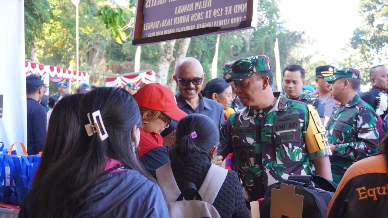 Layanan Kesehatan Gratis Warnai Penutupan TMMD Ke-129 di Bangli