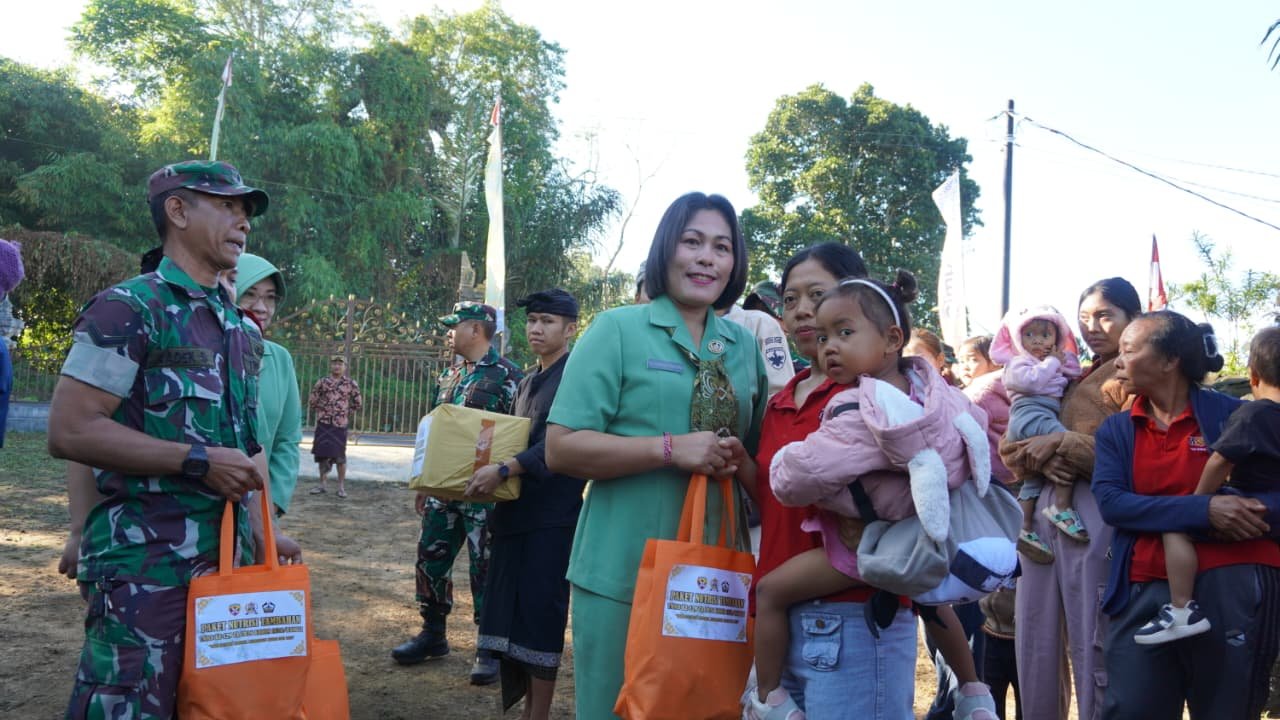 Bantuan Sembako dan Nutrisi Diberikan dalam Penutupan Kegiatan TMMD Ke-129 di Bangli
