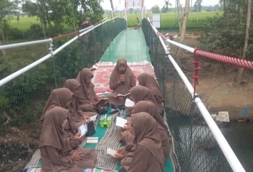 Rasa Syukur Warga Sibulue Atas Selesainya Jembatan Gantung