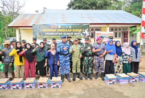 Penutupan TMMD Ke-129: Kodim 1407/Bone Bagikan Sembako kepada Warga