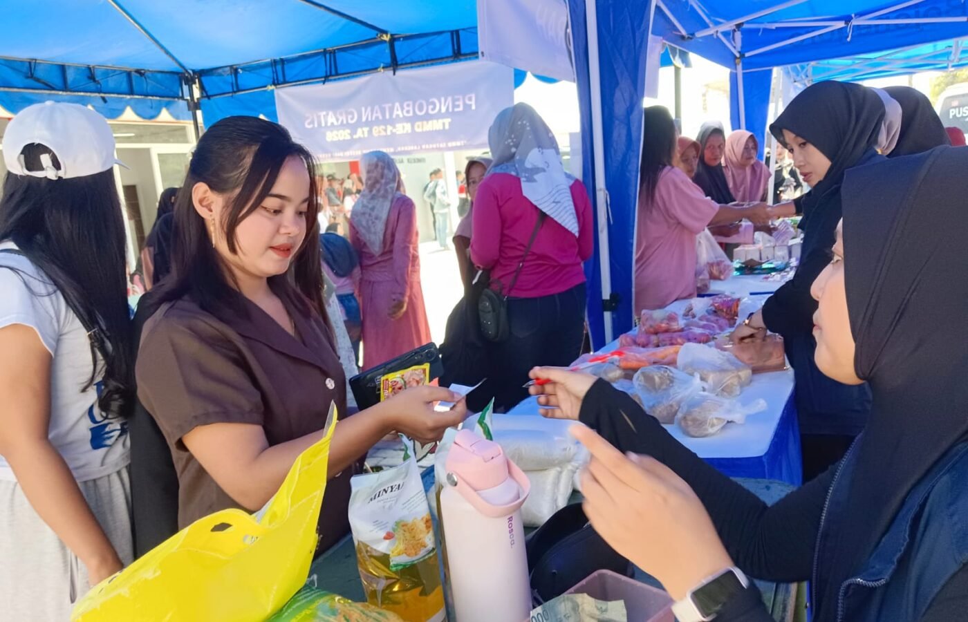 Pasar Murah Meriahkan Akhir TMMD 129 di Desa Kesongo