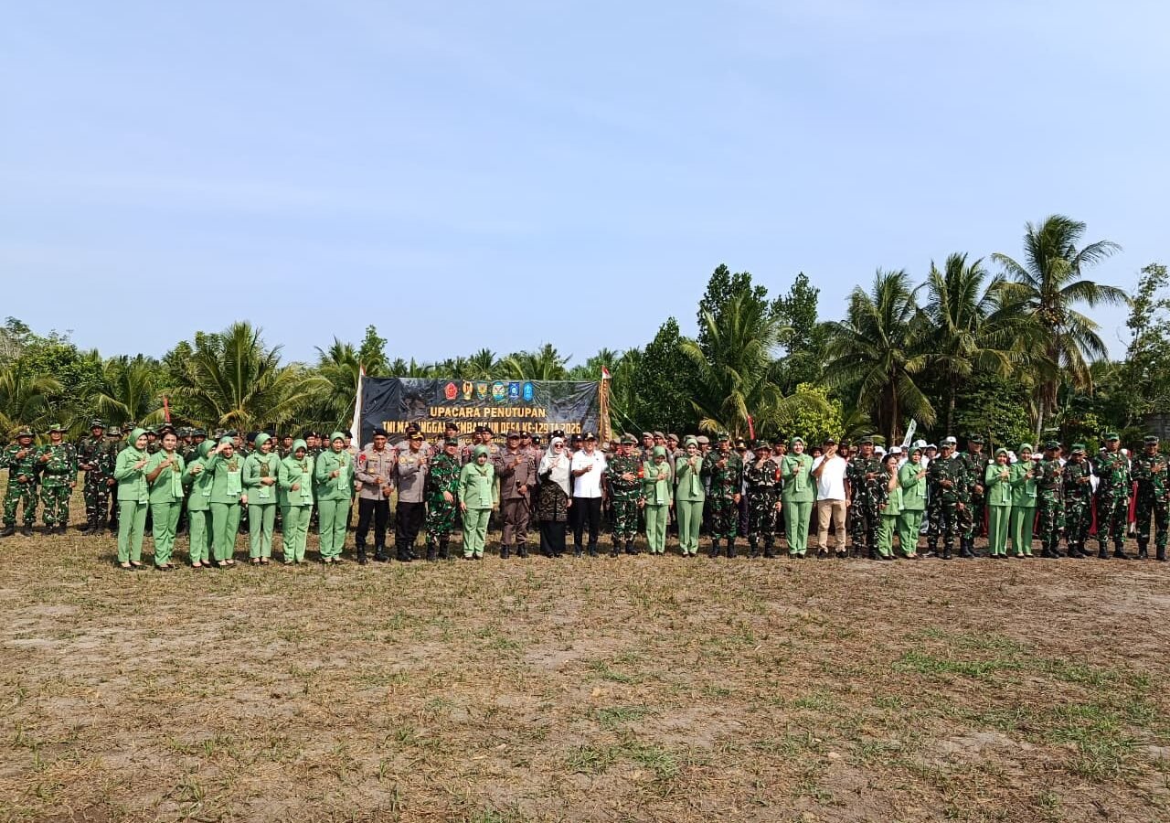 Penutupan TMMD ke-129: Peningkatan Kesejahteraan Melalui Kerja Sama TNI dan Masyarakat di Deniang