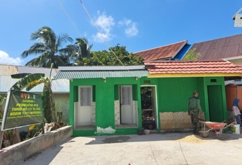 Pembersihan dan Finishing MCK Masjid di Desa Umbele Rampung