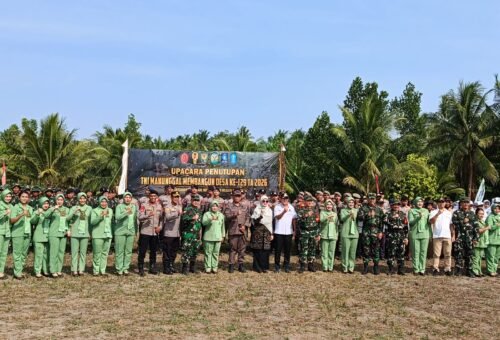 Penutupan TMMD ke-129: Pangdam II/Sriwijaya Ajak Masyarakat Tingkatkan Kemanunggalan