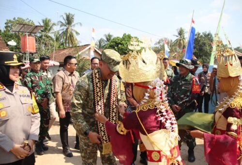 Pangdam XXI/RI Resmikan Penutupan TMMD Ke-129 di Baru Raharja