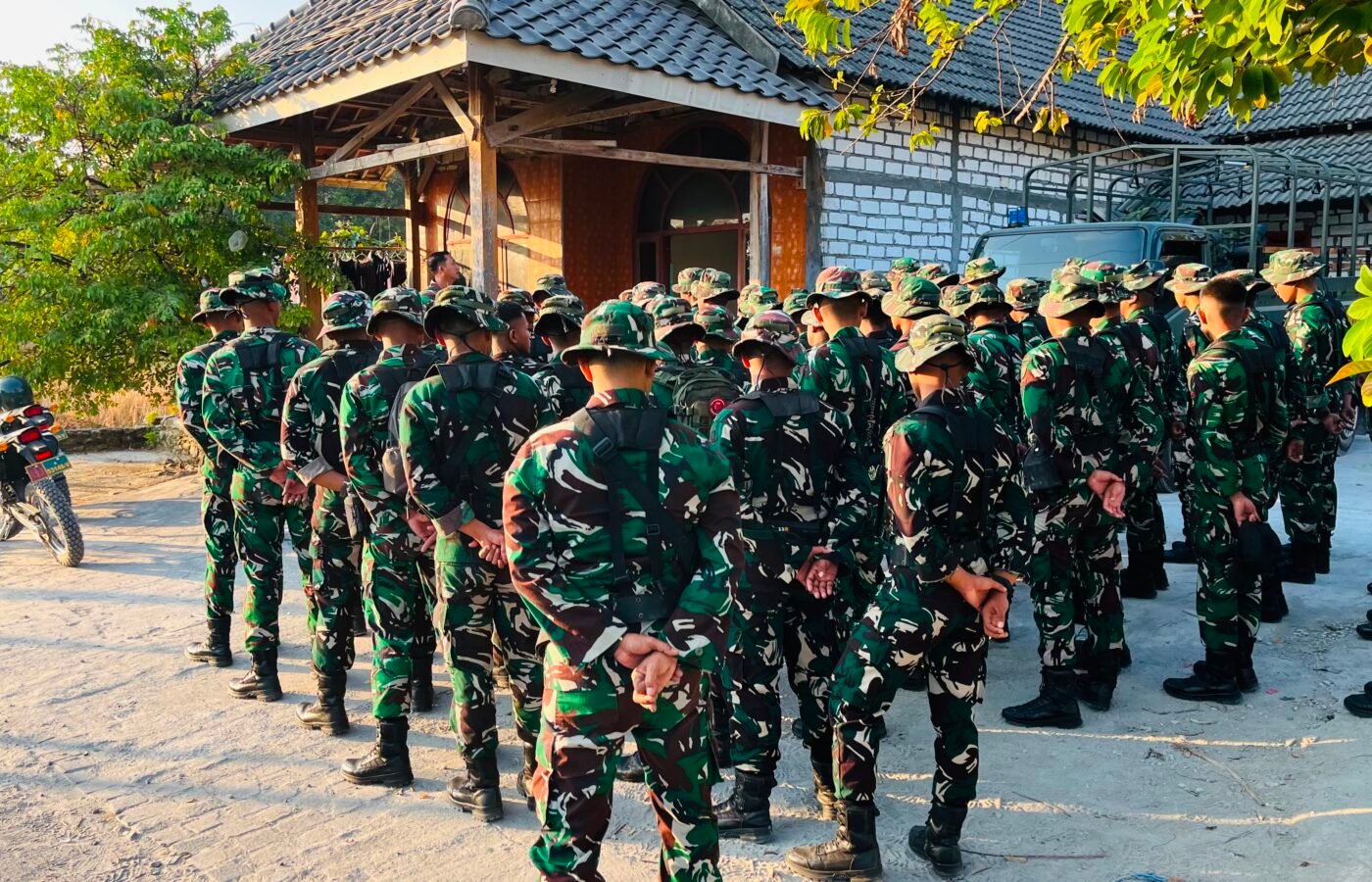 Persiapan Purna Tugas, Danton TMMD Letda Inf Hasan Gelar Apel Penutupan