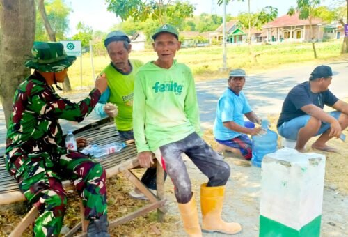 Pelihara Hasil TMMD 129 di Bojonegoro, Babinsa Ajak Warga Bergotong Royong