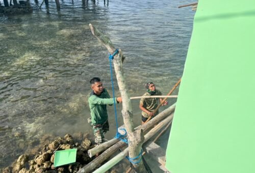 Pengecatan sebagai Tahap Selanjutnya dalam Renovasi RTLH Bapak Nardianto