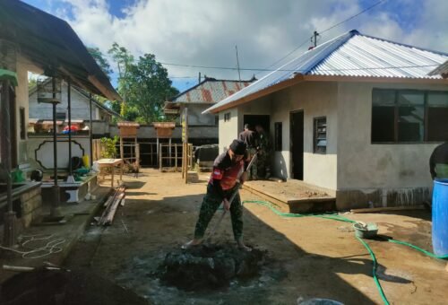 Rehabilitasi RTLH Ibu Nengah Madri Menuju Penyelesaian, Satgas TMMD Lanjutkan Proses