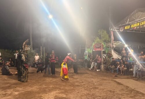 Dukungan Satgas TMMD Ke-129 Terhadap Budaya Lokal Melalui Pertunjukan Jaranan
