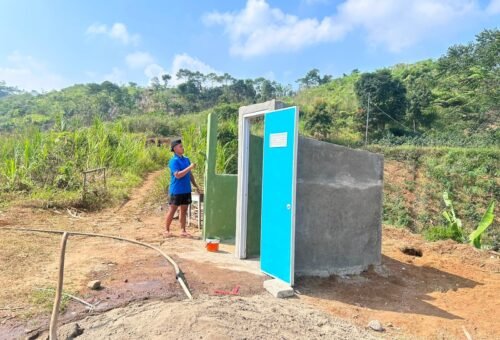 Partisipasi Warga Dukung Penyelesaian Proyek MCK di Cigombong