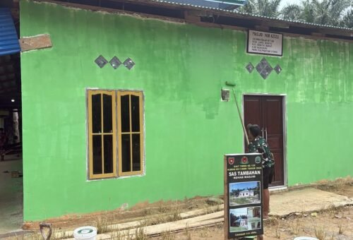Satgas TMMD Ke-129 Percepat Renovasi Masjid Nur Azizu di Sebatik Barat