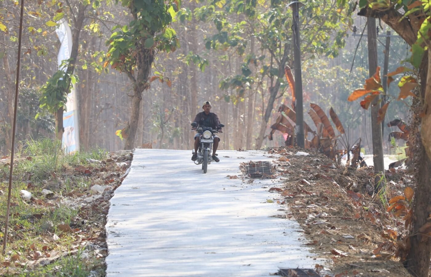 Transformasi Jalan Desa Tlemang, Warga Bersuka Cita atas Hasil TMMD 129