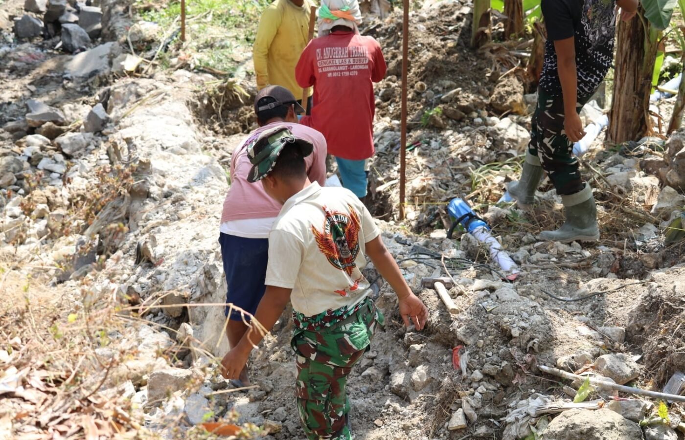 Kebersamaan dalam Pembangunan: Sinergi Satgas TMMD 129 dan Masyarakat