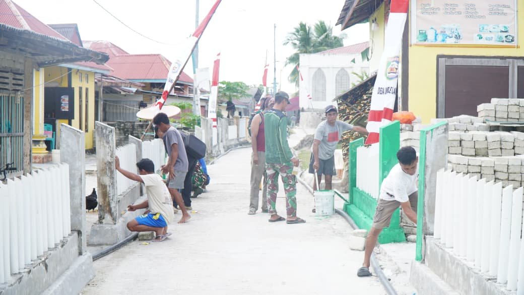 Upaya Satgas TMMD dan Warga untuk Memperindah Desa Umbele