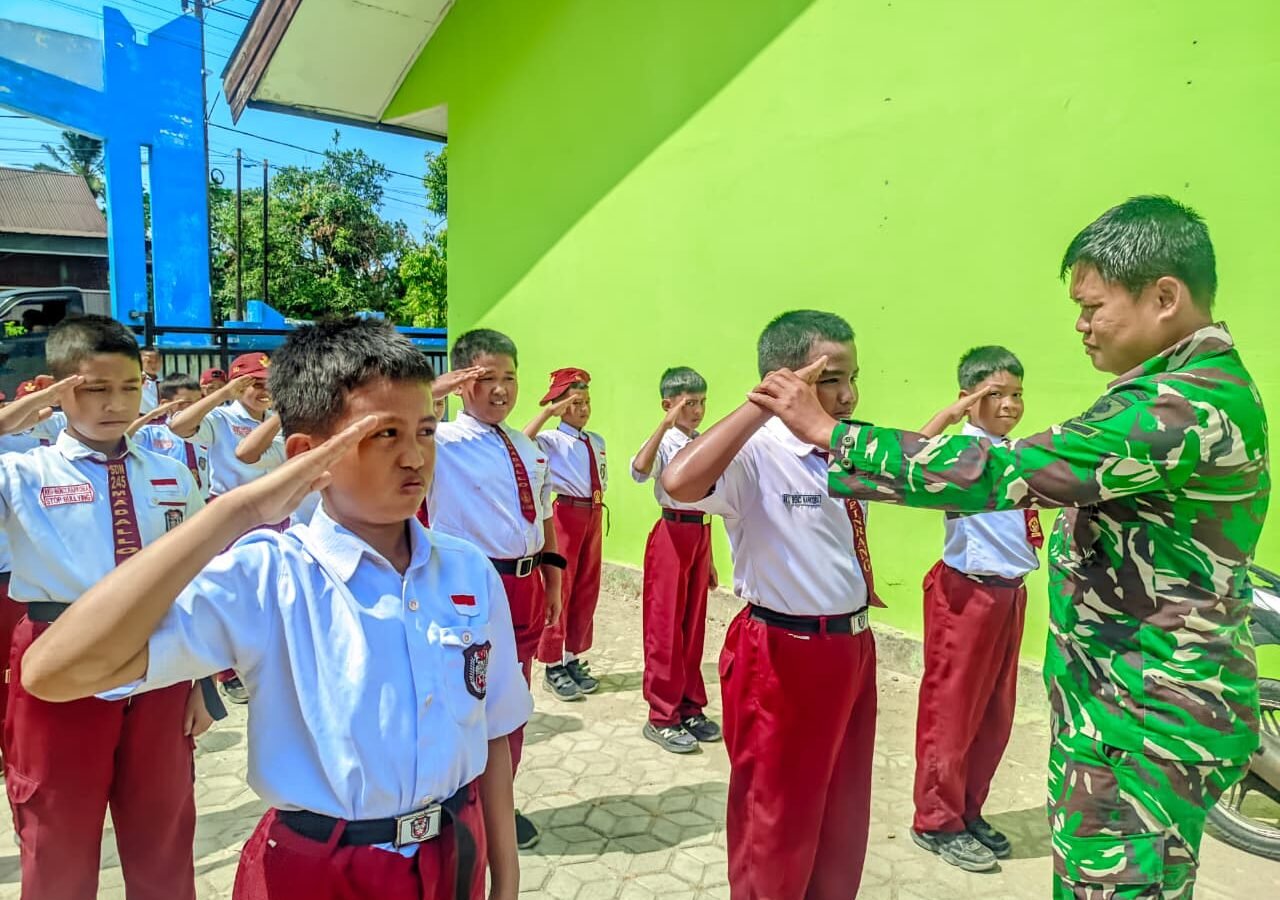Latihan PBB untuk Meriahkan HUT Ke-81 RI oleh Satgas TMMD Ke-129 Kodim 1404/Pinrang