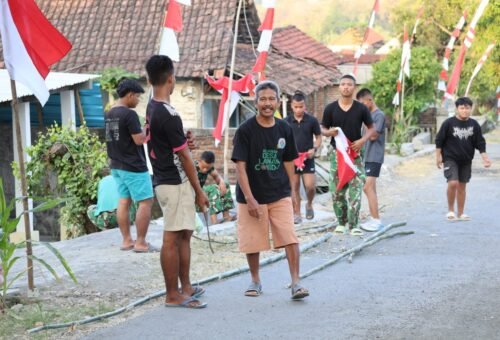 Semangat Kemerdekaan di Desa Terpencil: Sinergi TNI dan Masyarakat dalam TMMD 129 Kodim 0812/Lamongan