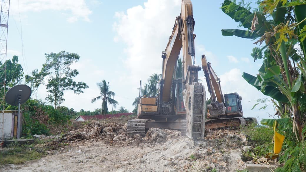Tahap Penataan Jalan Penghubung di Kepulauan Umbele Sedang Berlangsung