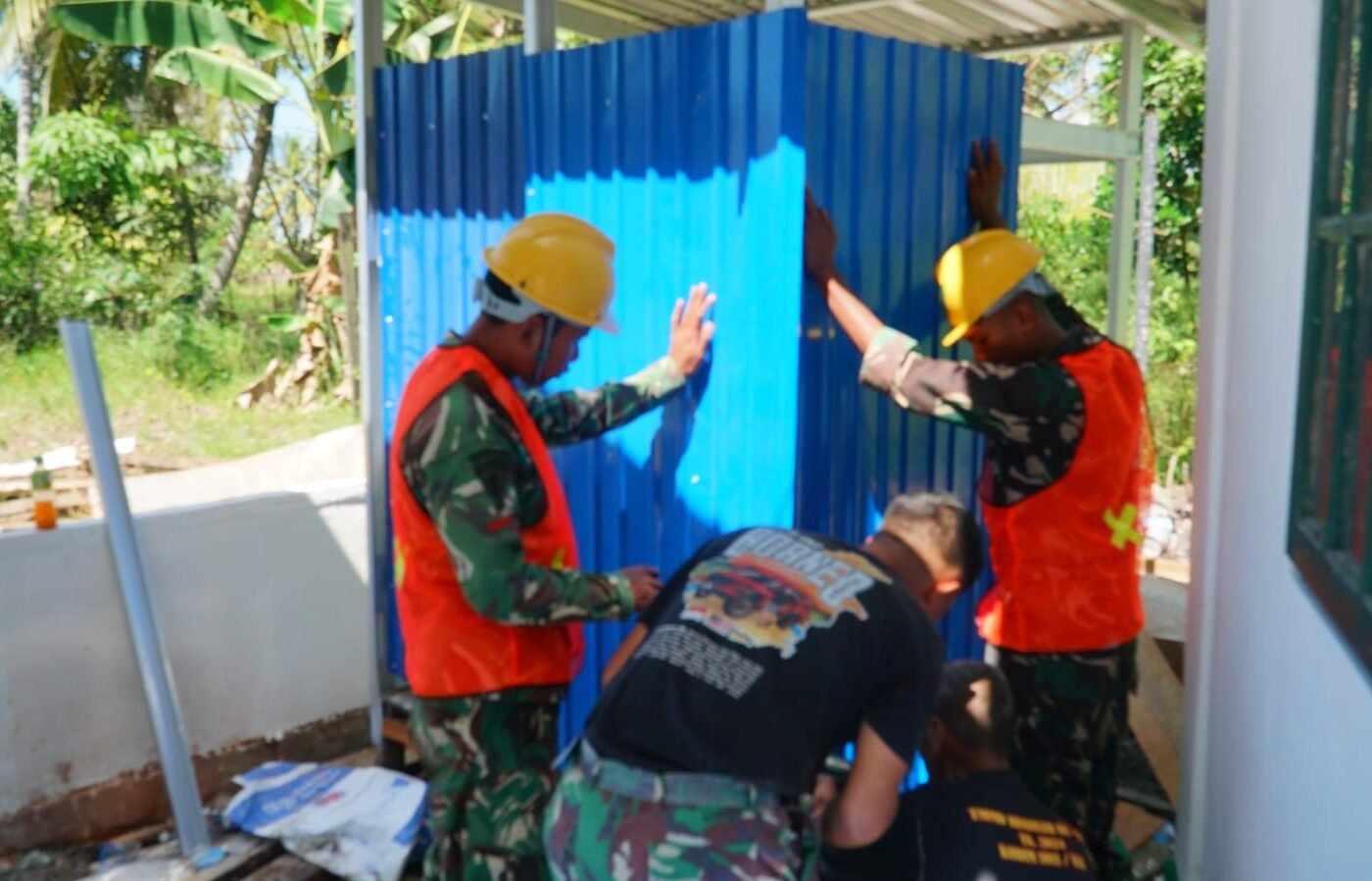 Inisiatif Satgas TMMD dan Pembangunan Fasilitas Sanitasi di Kapuas