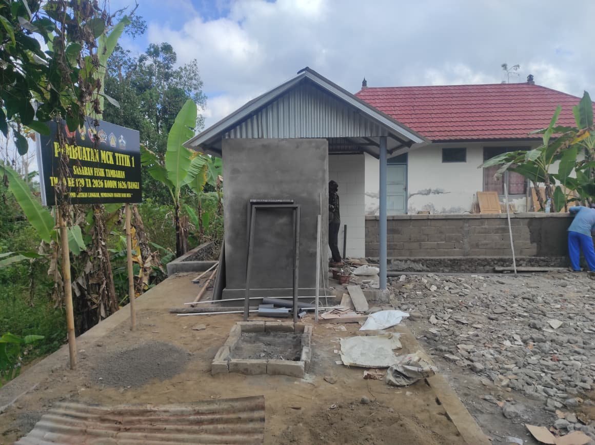 Kepedulian Bersama dalam TMMD: Penyelesaian MCK di Sekardadi