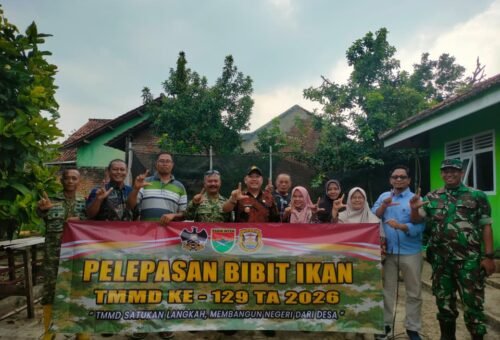 Pelepasan Bibit Ikan oleh Satgas TMMD Picu Semangat Warga Pinang Jaya