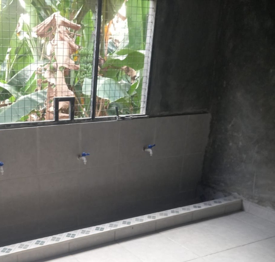 Pembangunan Fasilitas Ibadah dan Sanitasi di Pinang Jaya oleh TMMD ke-129