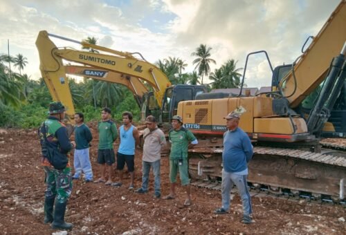 Arahan Penting untuk Operator Alat Berat Sebelum Pembukaan Jalan TMMD Ke-129
