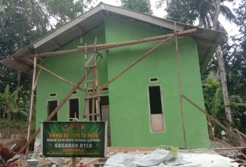 Progres Pembangunan RTLH Bapak Hendi Mencapai 79 Persen, Pemasangan Plafon dan Pengecatan Dikejar