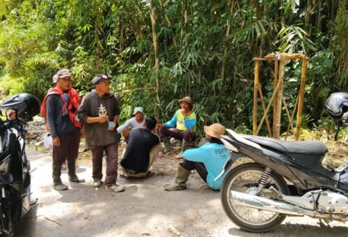 Semangat Gotong Royong dalam TMMD Ke-129 di Desa Sekardadi