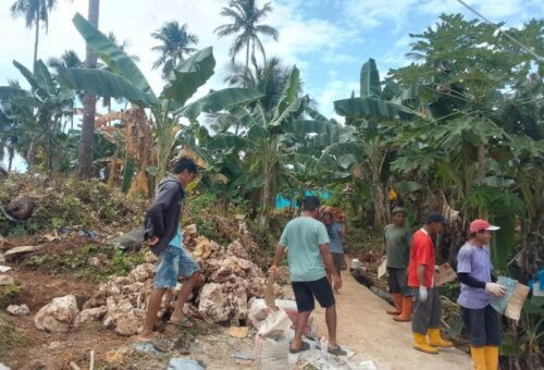 Kemajuan Program Manunggal Air Ditandai Finishing Tempat Wudhu di Desa Polewali