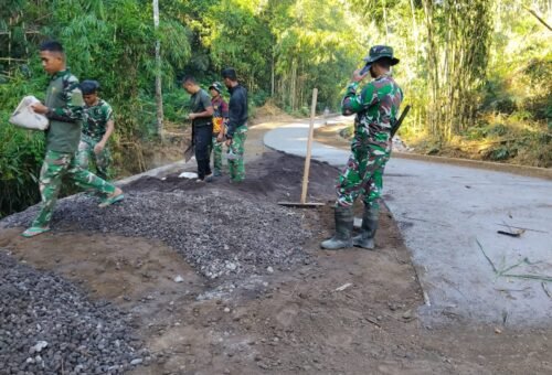 Optimalisasi Infrastruktur Jalan oleh Satgas TMMD Ke-129 Kodim 1626/Bangli