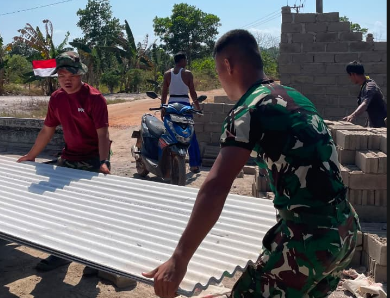 Upaya Satgas TMMD ke-129 Kodim 0413/Bangka dalam Menyelesaikan Pos Kamling