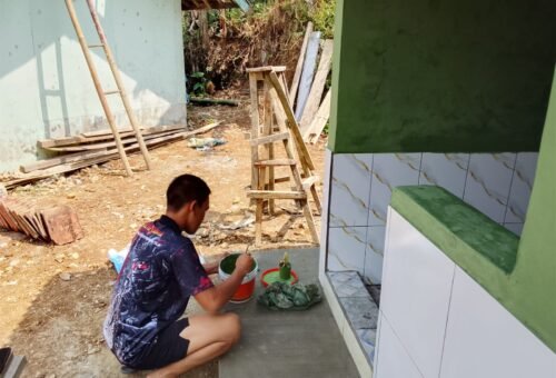 Pembangunan MCK TMMD Ke-129 Kodim 0608/Cianjur Masuki Tahap Pengecatan