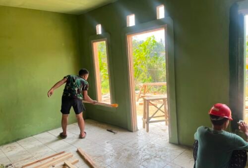 Rehabilitasi Rumah Bapak Gilang Capai 78,6 Persen, TMMD Ke-129 Hadirkan Keamanan untuk Keluarga