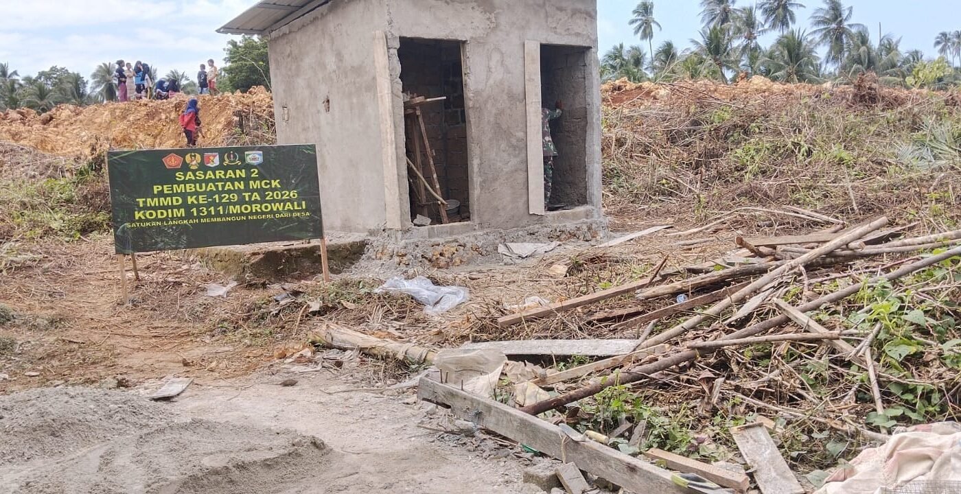 Kemajuan Pembangunan MCK Masjid di Desa Polewali ke Tahap Plester