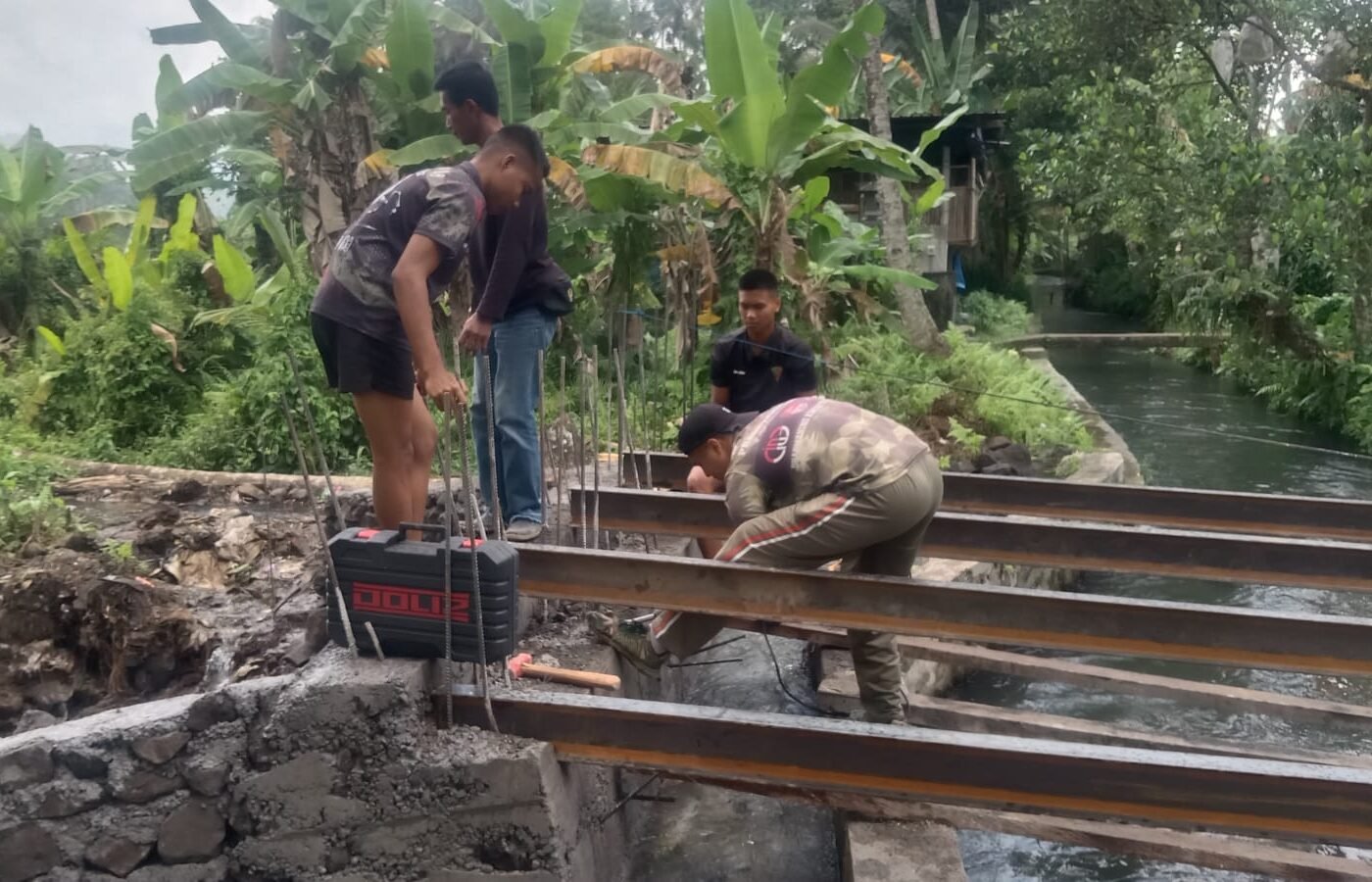 Pembangunan Jembatan Garuda di Desa Tegak Mencapai 40,15 Persen