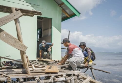 Program TMMD 129: Pemugaran Rumah Bapak Nardianto dengan Pemasangan Fasilitas Baru