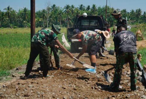 Percepatan Penimbunan Jalan 1,2 Kilometer oleh Satgas TMMD Ke-129