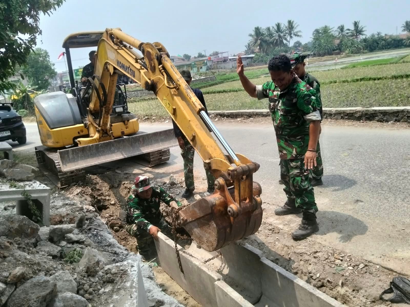 Inisiatif TMMD ke-130: Meningkatkan Infrastruktur Desa Sumur Bandung di Tangerang