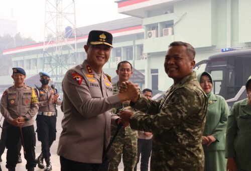 Hari Jadi TNI di Tengah Asap, Brigjen TNI Sugiyono Tekankan Komitmen Pengabdian