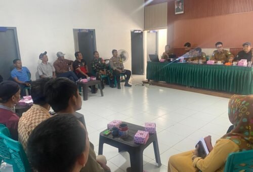 Penarikan Nomor Urut Calon Anggota BPD, Babinsa Ikut Serta Jaga Keamanan