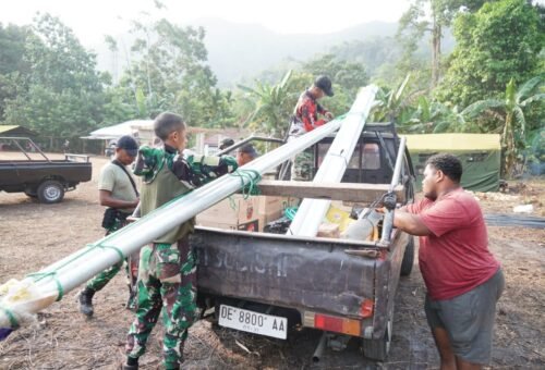 Distribusi Material Pembangunan, Satgas TMMD Pastikan Proyek Berjalan Lancar