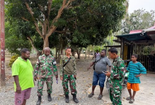Wadan Satgas TMMD ke-130 Kodim 1808/Mansel Lakukan Verifikasi Ukuran Jalan Sebelum Pengecoran