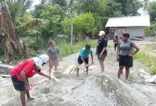 Keterlibatan Mama Papua dalam TMMD ke-130, Sinergi Pembangunan Masyarakat