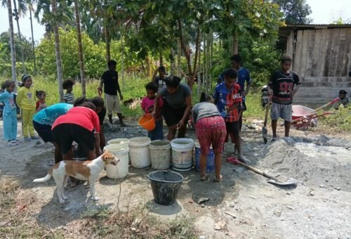 Peran Aktif Mama Papua dalam TMMD ke-130 Kodim 1808/Mansel