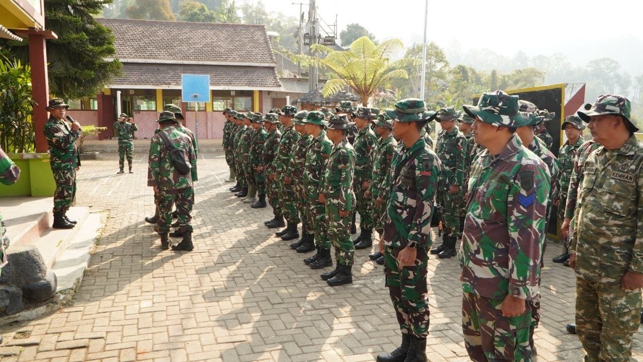 Optimisme Baru di Pagi Hari Desa Taji: Satgas TMMD 130 Kodim 0818 Memulai Perubahan