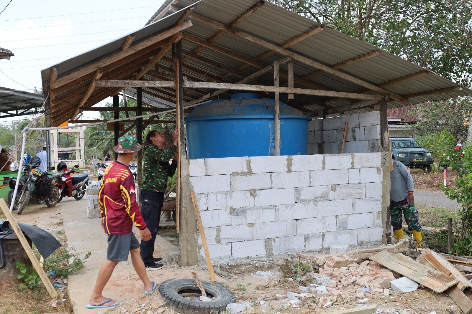 Pembangunan Tempat Wudhu Mushola Istiqomah di Desa Karang Rejo Maju Pesat