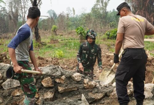 Kolaborasi TNI dan Polri dalam TMMD Ke-130 di Luwu Timur