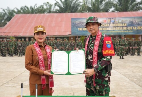 Pembukaan TMMD ke-130 Kodim 1210/Landak Di Desa Amboyo Selatan